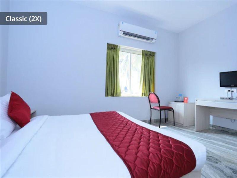Super Townhouse Prince Palace Thiruvananthapuram Esterno foto